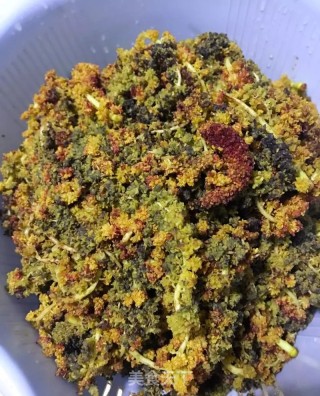 辣炒杨花的做法步骤：3