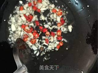 芹菜叶拌花生米的做法步骤：8