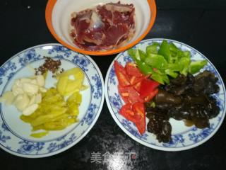 辣炒鸭胗的做法步骤：4