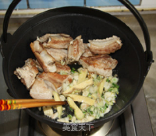 铁锅排骨豆角焖面的做法步骤：8