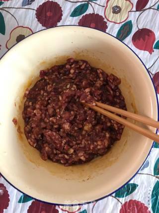 酿豆腐的做法步骤：1