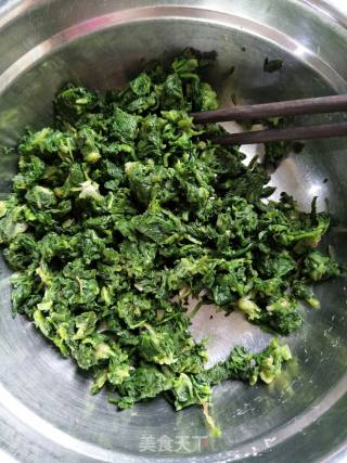 荠菜饺子的做法步骤：4
