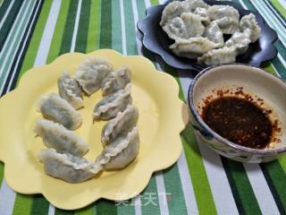 荠菜饺子的做法步骤：10