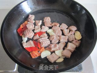 泡椒藕带爆腰花的做法步骤：6