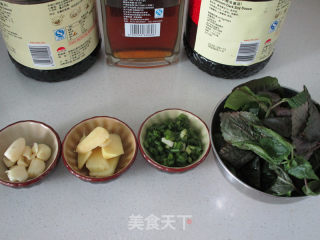 ＃春食野菜香＃紫苏小黄鱼的做法步骤：3