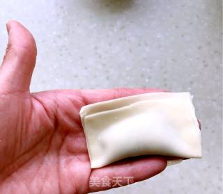 荠菜三鲜馄饨的做法步骤：7
