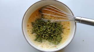 香椿头炒蛋的做法步骤：6