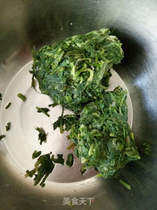 荠菜丸子的做法步骤：4