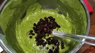 抹茶红豆玛芬蛋糕（12个）的做法步骤：6