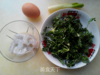 荠菜虾仁蛋花汤的做法步骤：1