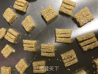蜜三刀的做法步骤：7