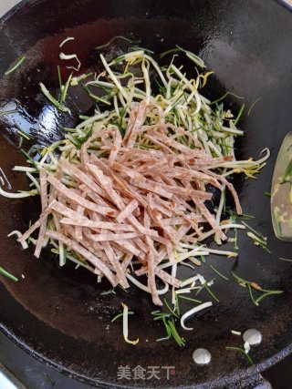 炒饼的做法步骤：7