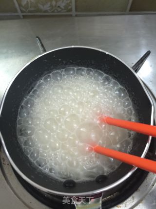 葱油饼的做法步骤：4
