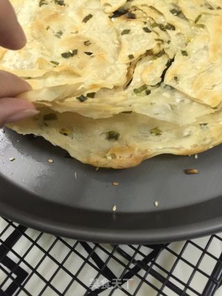 葱油饼的做法步骤：14