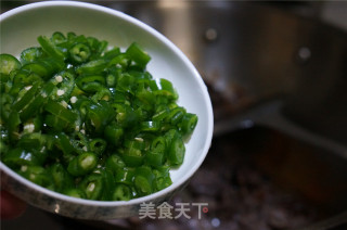 小炒腊牛肉的做法步骤：7