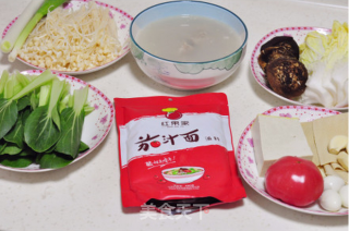 红果家菜谱之番茄小火锅的做法步骤：1