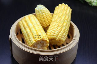 蜜汁蒸玉米的做法步骤：3