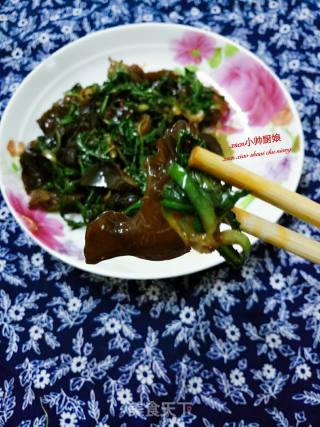蒲公英拌木耳的做法步骤：5