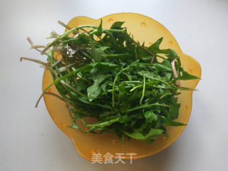蒲公英菜卷的做法步骤：2