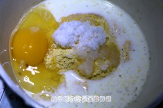 奶香玉米饼的做法步骤：1