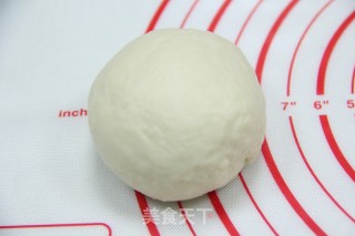 层次分明，酥得掉渣——紫薯酥的做法步骤：1