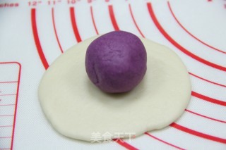 层次分明，酥得掉渣——紫薯酥的做法步骤：5