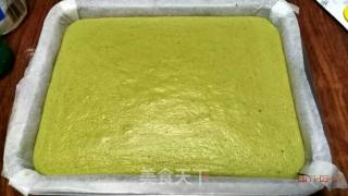抹茶红豆瑞士卷（参考份量：1条）的做法步骤：8