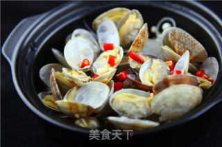 老虾公烧汁花蛤的做法步骤：2