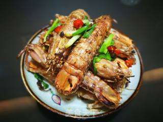 椒盐皮皮虾的做法步骤：8