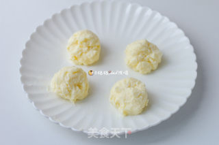 小太阳奶酪包的做法步骤：6
