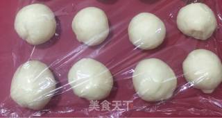 樱桃果酱面包的做法步骤：5