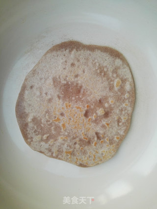 褐麦粉薄饼的做法步骤：7