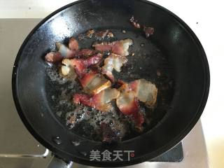 腊肉炒杏鲍菇的做法步骤：3