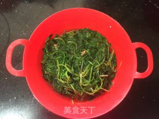 麻酱蒲公英塔的做法步骤：4