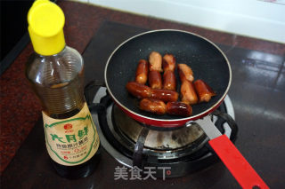 XO酱脆皮肠炒面的做法步骤：4