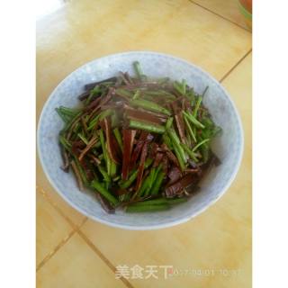 茼蒿配茶干的做法步骤：9