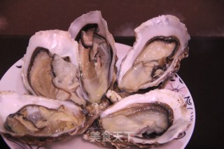 蒜蓉烤生蚝的做法步骤：2