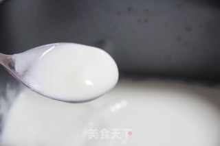 草莓酸奶的做法步骤：3
