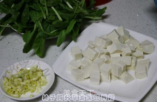 麻婆豆腐的做法步骤：1