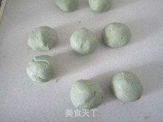 ＃春食野菜香＃马兰头豆干青团的做法步骤：9