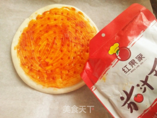 红果家菜谱之番茄芝士披萨的做法步骤：1