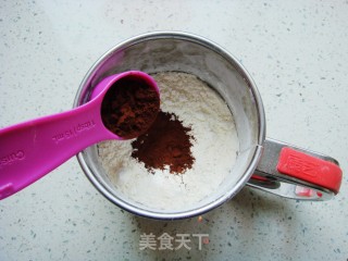 可可戚风蛋糕【6寸】的做法步骤：5