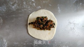 荠菜肉包的做法步骤：11