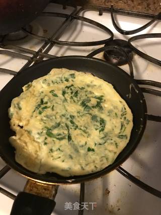 菠菜蛋饼的做法步骤：5