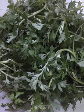 艾草蛋黄肉松青团的做法步骤：1