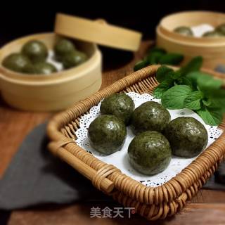艾草蛋黄肉松青团的做法步骤：15