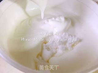 黑深林蛋糕(Schwarzwaelder Kirschtorte)的做法步骤：11