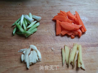 油菜鸡腿肉的做法步骤：4