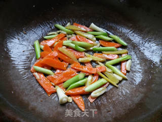 油菜鸡腿肉的做法步骤：8