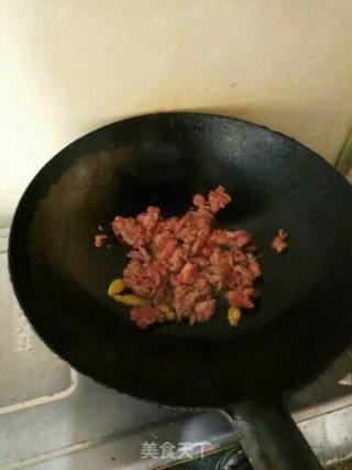 尖椒牛肉的做法步骤：5
